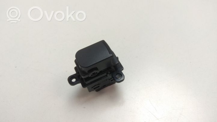 KIA Soul Interruttore di controllo dell’alzacristalli elettrico 4865201110