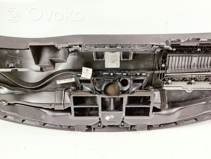 Porsche Panamera (970) Dashboard 97055210104