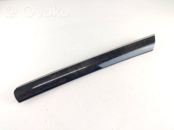 Mercedes-Benz ML W164 Moulure/baguette de porte avant A1647203122