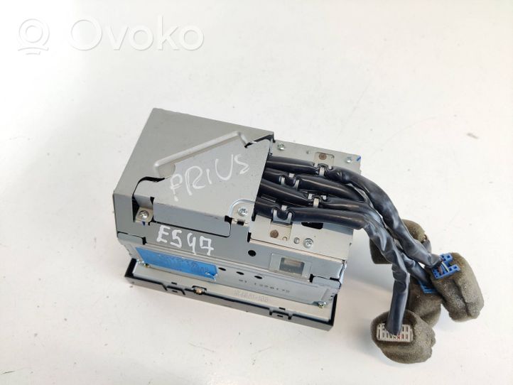 Toyota Prius (XW10) Monitor / wyświetlacz / ekran 8611047040