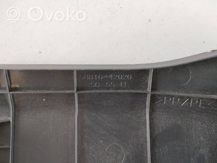 Toyota RAV 4 (XA50) Kita centrinė konsolės (tunelio) detalė 5881642020