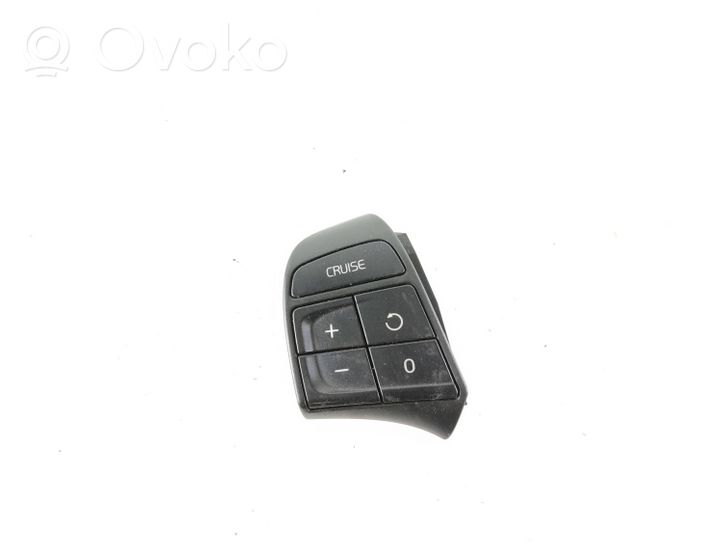 Volvo V50 Boutons / interrupteurs volant 30710722