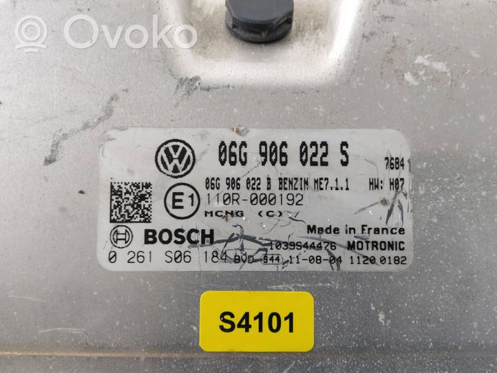 Volkswagen Caddy Calculateur moteur ECU 06G906022S