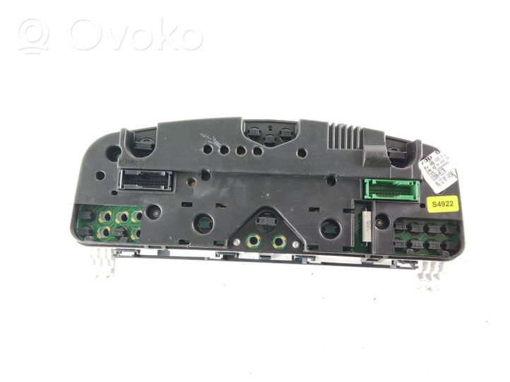 Toyota Avensis T220 Compteur de vitesse tableau de bord 8380005270