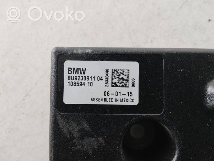 BMW X6 F16 Aerial antenna amplifier 9230911