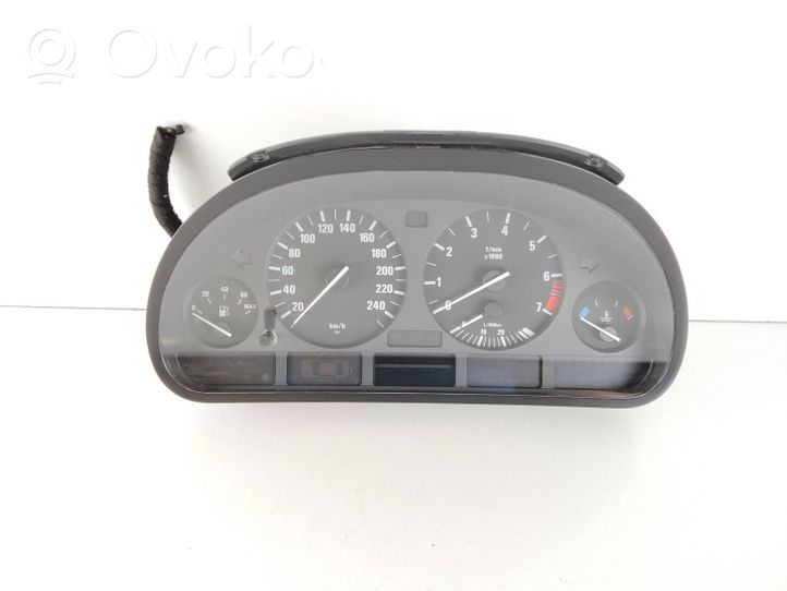 BMW X5 E53 Compteur de vitesse tableau de bord 6942541