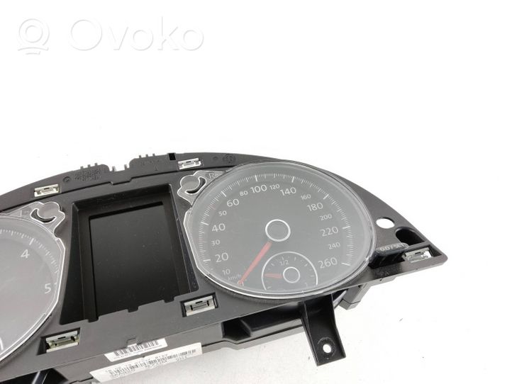 Volkswagen Passat Alltrack Speedometer (instrument cluster) 3AA920870M