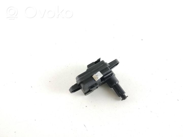 Volkswagen ID.4 Motorino del tappo del serbatoio del carburante 8V0862159A