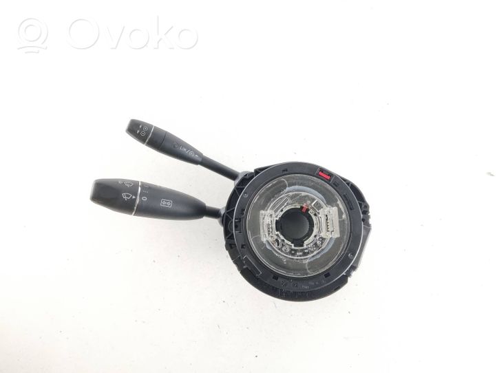 Mercedes-Benz E C207 W207 Wiper turn signal indicator stalk/switch A2129007502