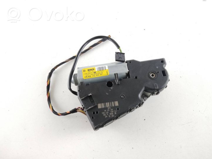 Volkswagen Golf V Motore/attuatore 1K0959591