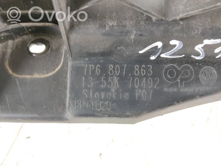 Volkswagen Touareg II Support de pare-chocs arrière 7P6807863