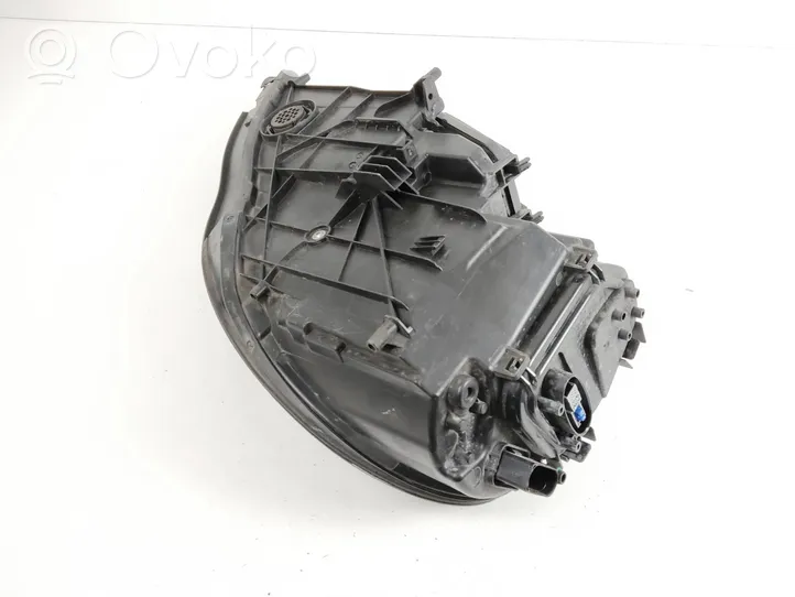 Porsche Panamera (970) Lampa przednia 97063117026