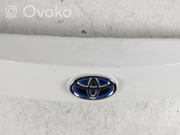 Toyota Auris E180 Poszycie / Tapicerka tylnej klapy bagażnika 7681102830