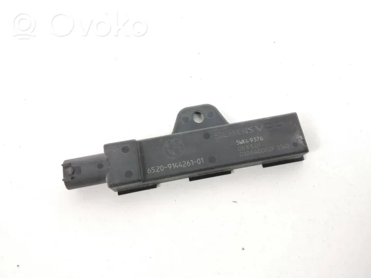 BMW 7 F01 F02 F03 F04 Interjero komforto antena 9144261