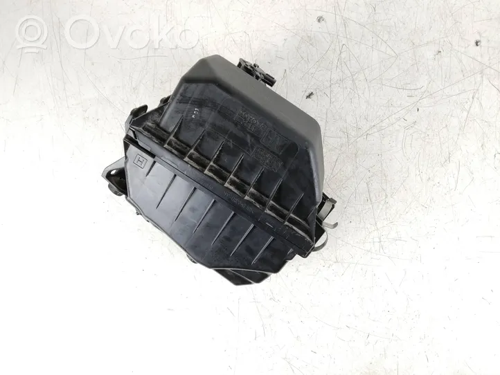 Toyota RAV 4 (XA50) Air filter box 1781237040