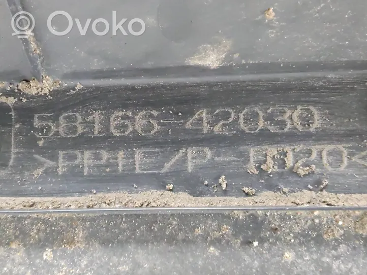 Toyota RAV 4 (XA50) Osłona środkowa podwozia 5816642030