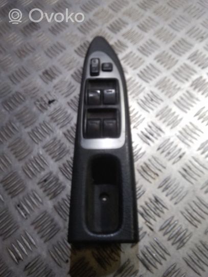 Toyota Avensis T220 Electric window control switch 7423205090