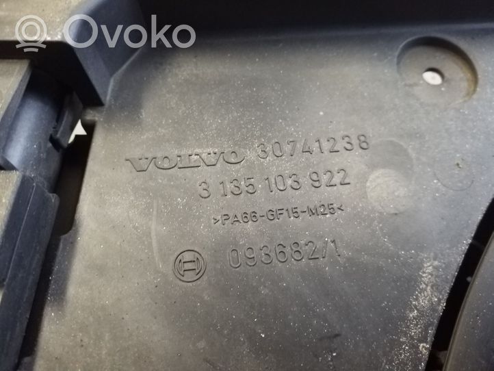 Volvo V70 Radiator cooling fan shroud 30741144