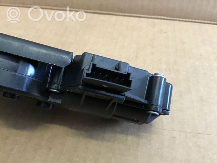 Land Rover Range Rover Sport L320 Takaluukun/tavaratilan luukun nostomoottori OEM