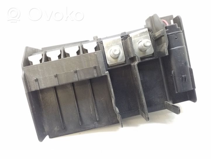 Opel Insignia B Module de fusibles 39116699