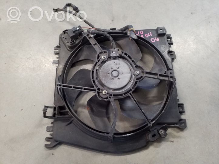 Renault Clio III Convogliatore ventilatore raffreddamento del radiatore 8200525991