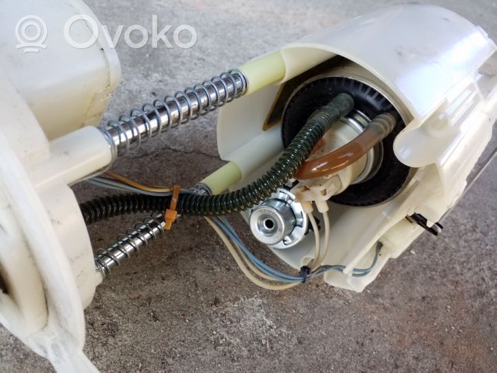 Jeep Cherokee Pompe à carburant 68109892AC