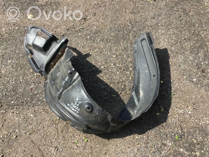 Toyota Corolla Verso E121 Nadkole przednie 5387612270