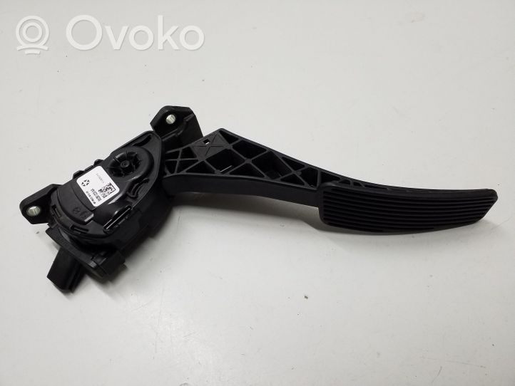 Chrysler Town & Country V Accelerator throttle pedal 05281225AA