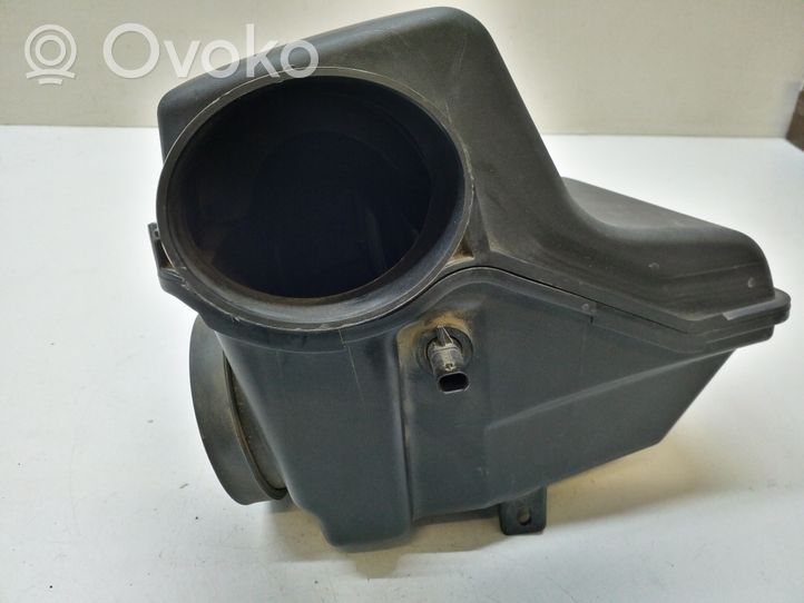 Chrysler Pacifica Intake resonator 68188651AB