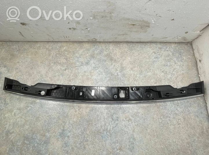 BMW 3 F30 F35 F31 Barra luminosa targa del portellone del bagagliaio 7200035