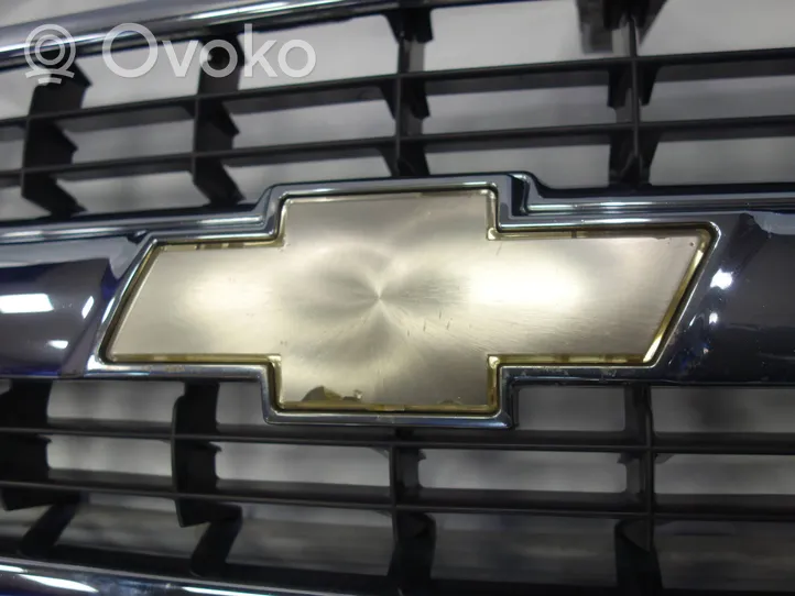 Chevrolet Tahoe Maskownica / Grill / Atrapa górna chłodnicy 