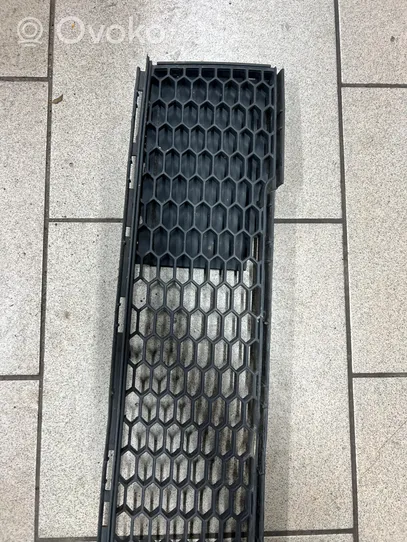 Fiat 500 Maskownica / Grill / Atrapa górna chłodnicy 51816843