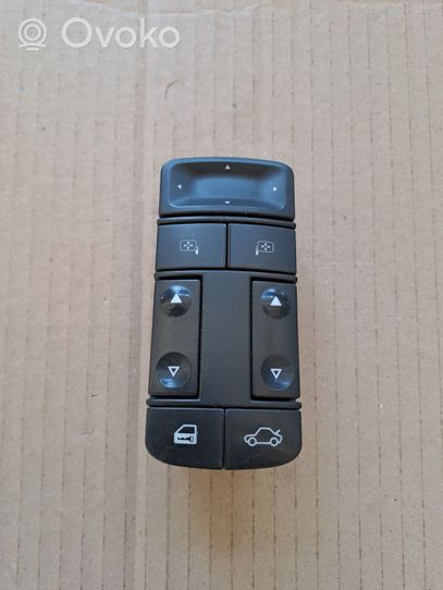 Opel Vectra C A set of switches 09185952