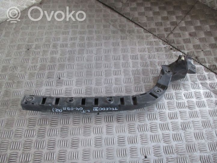 Seat Toledo III (5P) Rear bumper mounting bracket 5P5807861