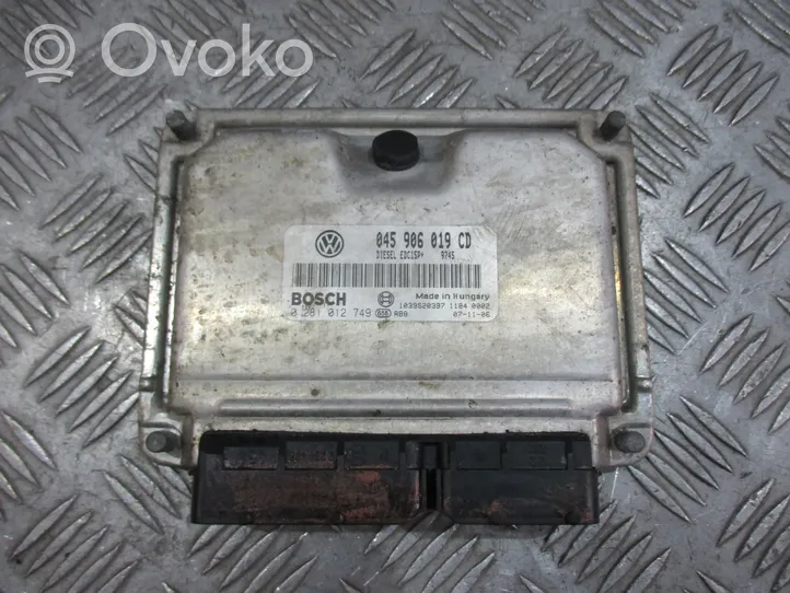 Skoda Fabia Mk2 (5J) Unité de commande, module ECU de moteur 