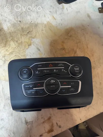 Dodge Charger Console centrale, commande chauffage/clim 91730217