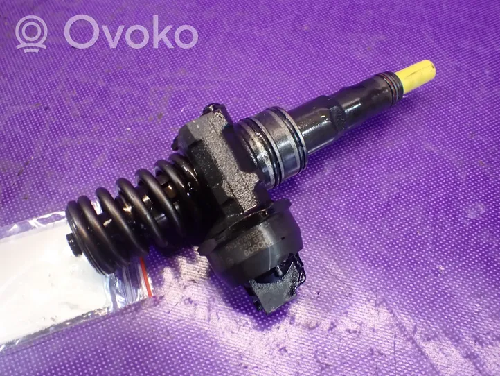 Seat Alhambra (Mk1) Injecteur de carburant 038130073BJ