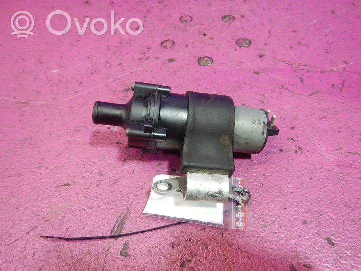 Mercedes-Benz Vaneo W414 Pompe de circulation d'eau 0018351364