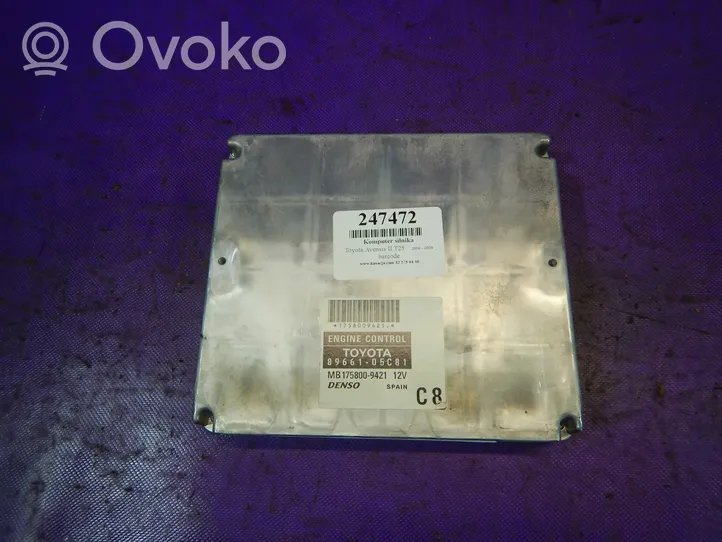 Toyota Avensis T250 Unité de commande, module ECU de moteur 89661-05C81