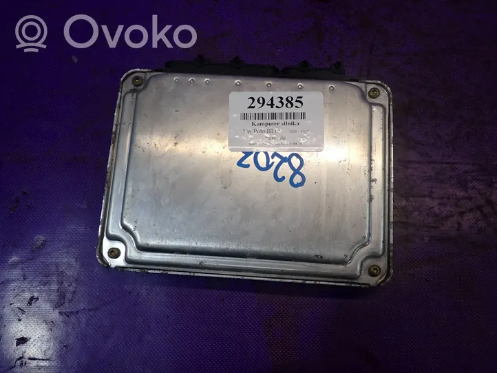 Volkswagen Polo III 6N 6N2 6NF Unité de commande, module ECU de moteur 030906032CE