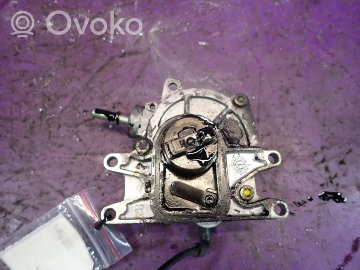 Opel Vectra C Pompa podciśnienia / Vacum 24465382