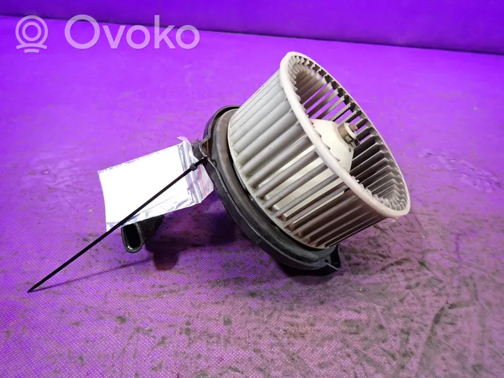 Suzuki Swift Ventola riscaldamento/ventilatore abitacolo 194000