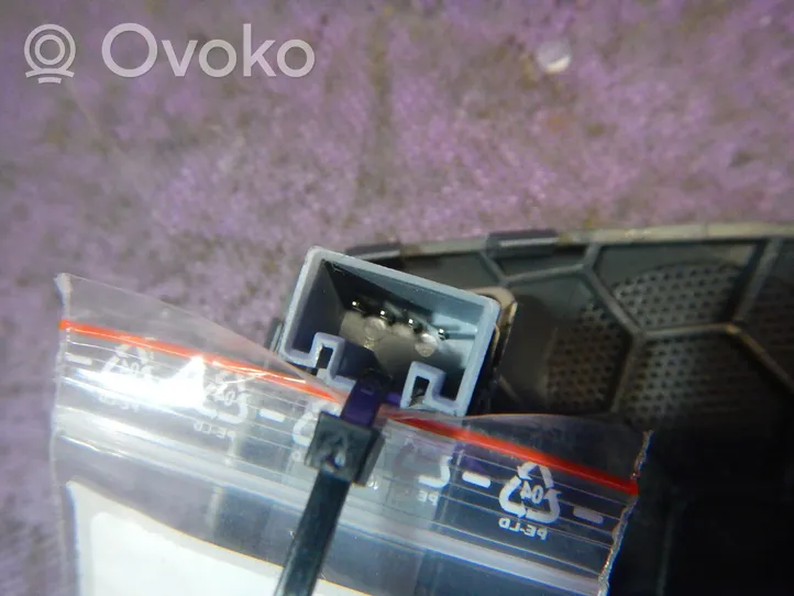 Skoda Octavia Mk2 (1Z) Przełącznik / Przycisk otwierania szyb 1Z0959856
