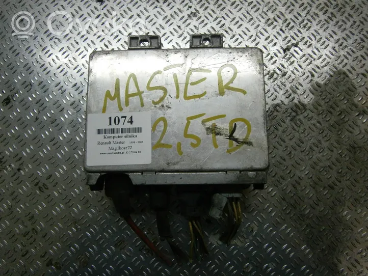 Renault Master II Motorsteuergerät ECU 8200061203