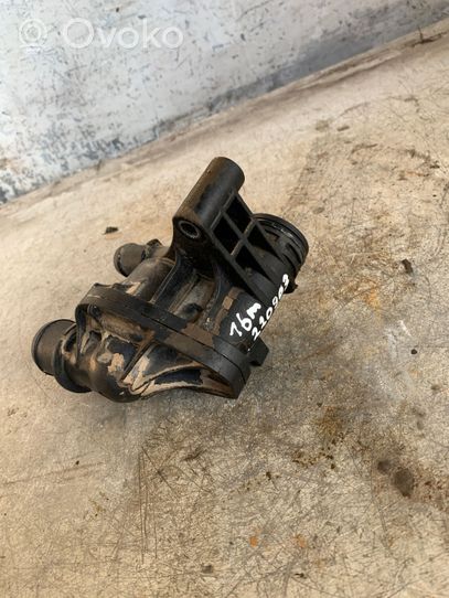 Ford C-MAX II Thermostat 