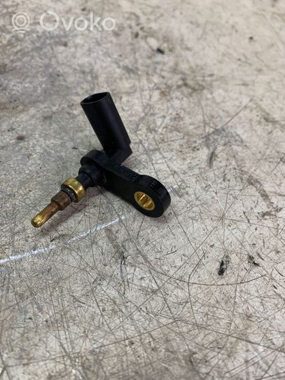 Volkswagen Touran III Sonde de température de liquide de refroidissement 04e919501e