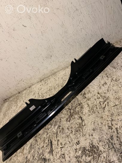 Volvo XC40 Rivestimento di protezione sottoporta del bagagliaio/baule 31440884