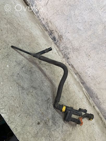 Ford Mondeo MK V Fuel line/pipe/hose Eg939d333bb