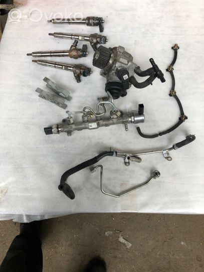 Volkswagen Tiguan Fuel injection system set 04L130755E