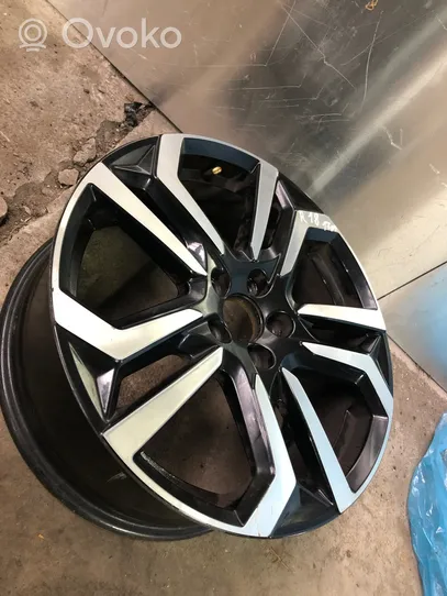 Volvo V40 Cross country R18 alloy rim 